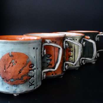 894D10F6 5D72 4A83 B16A 67F732A9894D v2