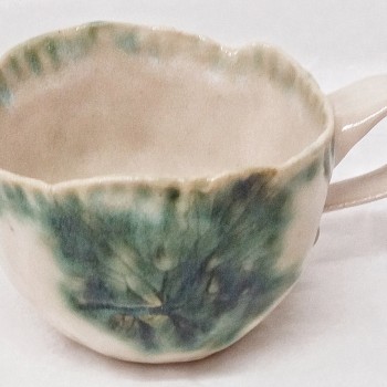 Geranium cup front