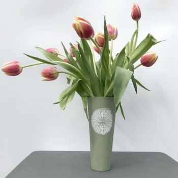 green slip vase low res