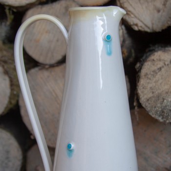 med jug 1